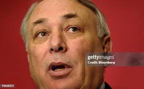 17 Woolworths Ltd Ceo Michael Luscombe Speaks Stock Photos, High-Res  Pictures, and Images