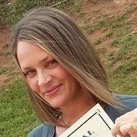 Darla Burns's Instagram, Twitter & Facebook