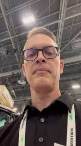 Jeff Bohn's Instagram, Twitter & Facebook