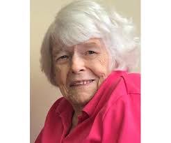 Jeanne Ricci's Instagram, Twitter & Facebook