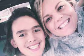 Fundraiser for Ashley Donaldson by Stephie Ryan George : Young mom's fight  w/ Invasive Breast Cancer