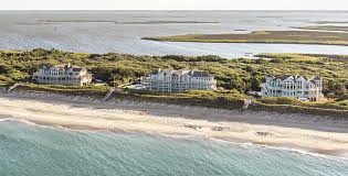 Our oceanfront outer banks rentals are located directly on the beach with no intervening homes. Oceanfront Vacation Rentals Outerbanks Com