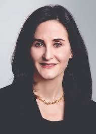 Kate Gold's Instagram, Twitter & Facebook