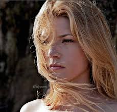 I don't know if this girl is Mod or not. I do know she radiates skill and  charisma and so on…..