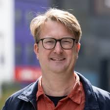 I'm happy to share that I'm starting a new position as Director of IDEA Lab  (Innovation, Digital Education, Analytics) at Imperial College Business  School. Thanks for the warm welcome today Monica… |