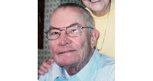 Richard Devries's Instagram, Twitter & Facebook