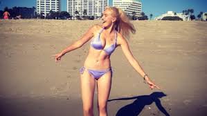 Ganz besonders gilt das für ihr neustes strandfoto, das fragen bei ihren fans aufwirft. Nach Gntm Will Sarina Nowak Jetzt Als Plus Size Model Aufs Sports Illustrated Cover