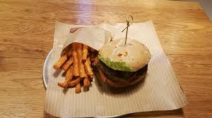4.2 (4.2) die letzten bewertungen bewertung von gast von mittwoch, 05.02.2020 um 19:17 uhr. Closed B Good Basel Restaurant Happycow