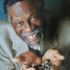 Robert Bragan's Instagram, Twitter & Facebook