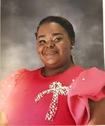 Carolyn Galbreath's Instagram, Twitter & Facebook