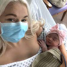 How soon can you know if you're pregnant? Birth In A Pandemic You Are Stronger Than You Think Bbc News