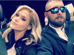 Miranda Simms's Instagram, Twitter & Facebook