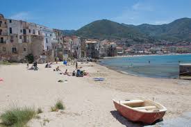 Known for its museums and historical sites, genoa offers a lot for the traveler booking a vacation. Backpacking Italy What To Eat Drink And Do On A Budget Hostelworld