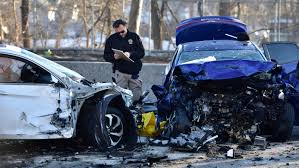 Get traffic alerts instantly on your mobile device any time with the nj1015.com app. Four Injured In Serious Crash That Shut Down Route 20 In Paterson Nj