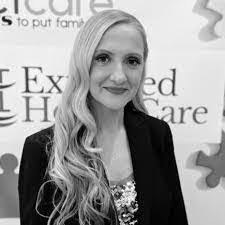 Deena Engle's Instagram, Twitter & Facebook