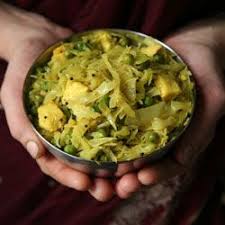 Dry Cooked Cabbage With Tofu And Peas Vegetarian Main Dishes Cooked Cabbage Vegetarian Recipes