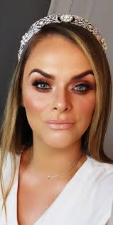 The Make-Up Mentor (@makeupmentormum)