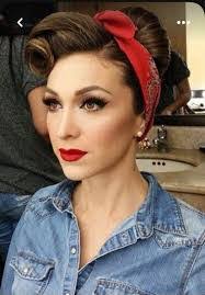 Angela Suber's Instagram, Twitter & Facebook