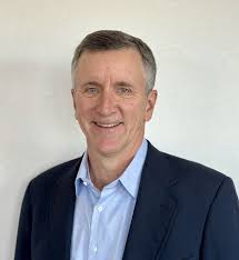 Bob Baker Named CFO of Red Lobster Amid Company's Turnaround Efforts