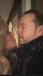 Merry Christmas, from The Wahlberg's! We pray that The Lords peace fills  you today, and every day. 🙏🏼❤️✝️👑 Luke 2:10-11! #christmas  #merrychristmas