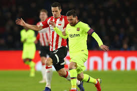 Een wedstrijd van psv in het philips stadion. Psv Vs Barcelona Champions League Final Score 1 2 Lionel Messi Leads Barca To Big European Win Barca Blaugranes