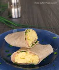 310 calories, 23 g protein, 41 g carbs, 6 g fiber, 5 g sugars (2 g added sugars), 7 g fat (2 g sat fat), 16 mg. Low Carb Smoked Salmon And Scrambled Egg Breakfast Wraps