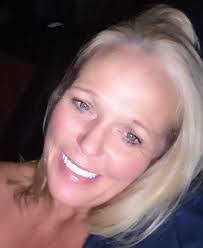 Lisa Messer's Instagram, Twitter & Facebook