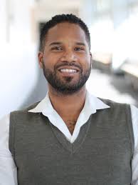 Eric Slayton's Instagram, Twitter & Facebook