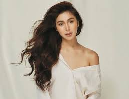Kim chiu quips while scrolling gerald anderson's instagram feed: Julia Barretto Biography Age Wiki Height Weight Boyfriend Family More