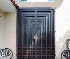 Pintu teralis pintu pengaman pintu kasa nyamukrp 1500000. Model Pintu Besi Minimalis Modern Pintu Modern Minimalis