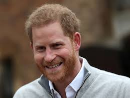 Royal baby: Daily Mail scoops Meghan's hospital birth as BBC's Nicholas  Witchell cuts short live report