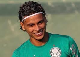 Larry Angulo y otro golazo a su carrera: ahora en la Libertadores