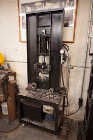hydraulic press build presses