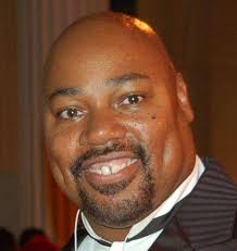 Who's attending the inauguration?