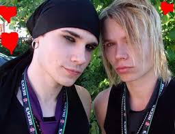 mantelityttö • IRC-Galleria