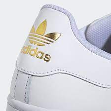 Adidas superstar bold w fv3335 für 89,99 € im sizeer.de online einkaufen 30 tage rückgaberecht nur originale adidas kollektionen kostenloser versand ab 80€. Weisse Und Goldene Superstar Bold Schuhe Fur Frauen Adidas Deutschland