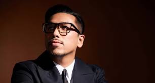 Comeback Emosional: Sammy Simorangkir Perkenalkan "Luka Yang Luas" dan  Album "Yang Terbaik"