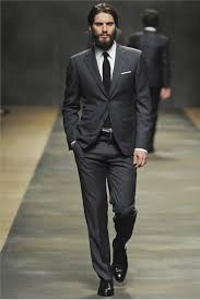 Black And Grey Dress For Men Pin By Mitch Stephenson On Skinny Tie Wedding Suits Men Grey Wedding Suits Men Charcoal Suit Wedding