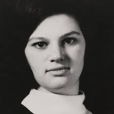 Sandra Stone (@SStoneAU)