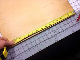 Feb 11, 2021 · the largest ticks on a ruler represent a full inch, and the distance between each large tick is 1″. Diy Basics How To Quickly Determine The Midpoint Fraction Free Core77