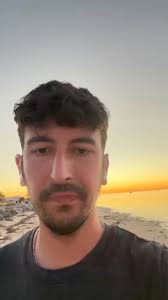 Manca sempre meno ⏳ Vi saluta Il nostro centrale Alberto Marra 👋🏼🤍❤️  #forzagioia