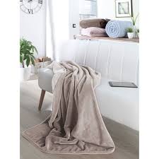 Plaid Pure Soft In 2020 Asthetisches Design Bettuberwurf Und Tagesdecke