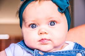 Introducing Miss Miley Kate Riddle. Isn't she the most precious baby girl?!  I loved snuggling with her today and I got to feed her too. Caitlyn Mullins 