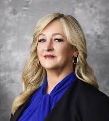 Stacy Givens's Instagram, Twitter & Facebook