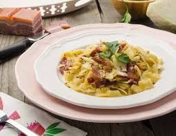 Krautfleckerl Mit Speck Rezept Rezept Rezepte Krautfleckerl Rezept Hausmannskost Rezepte