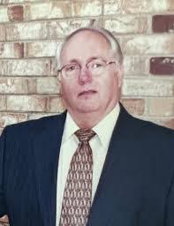 Alexander Maclachlan's Instagram, Twitter & Facebook