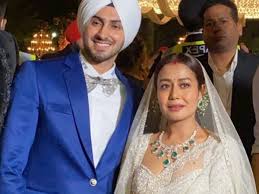 Neha Kakkar Rohanpreet Singh Wedding Reception Video Neha Kakkar Opts For Stunning White Lehenga For Wedding Reception Husband Rohanpreet Singh Leaves Her Blushing It was only later revealed that those pictures were for their upcoming single, woh humsafar.