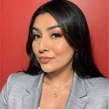 Karla Cejas's Instagram, Twitter & Facebook