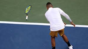 Nick kyrgios hatte eine ausgefallene idee, um seinem ärger über den schiedsrichter luft zu machen. Video Kyrgios Rastest Vollig Aus Und Wettert Gegen Schiedsrichter Tennis Sportnews Bz