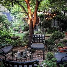 In march i shared some drool worthy outdoor spaces; 37 Small Outdoor Spaces To Inspire Your Garden Homeridian Com Garden Seating Area Garden Sitting Areas Backyard
